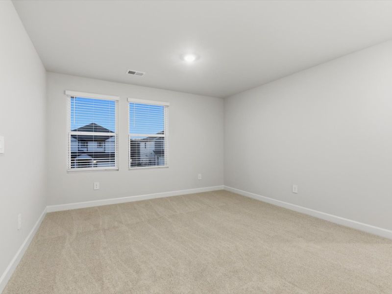 Spacious, unfurnished interior of a new home in Shiloh Valley, Piedmont (Image 13).