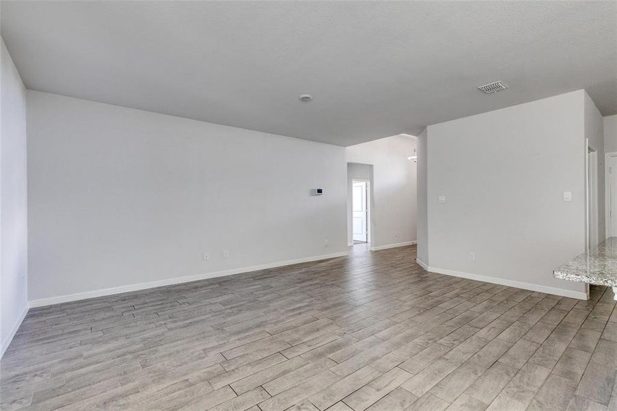 Spacious, unfurnished interior of a new home in Springhill South, Boyd (Image 8). Spacious, unfurnished interior of a new home in Springhill South, Boyd (Image 8).