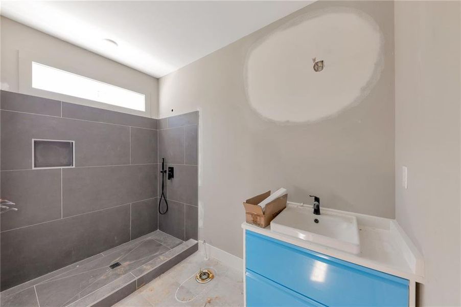 Image 32 of a home in .