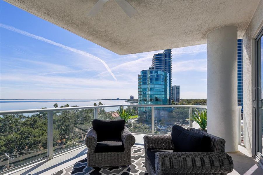 Condo located in Tampa, FL showcasing its design and architecture (Image 29). Condo located in Tampa, FL showcasing its design and architecture (Image 29).