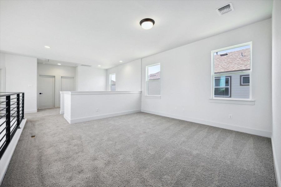 Spacious, unfurnished interior of a new home in Chester Ranch Place, Round Rock (Image 13). Spacious, unfurnished interior of a new home in Chester Ranch Place, Round Rock (Image 13).