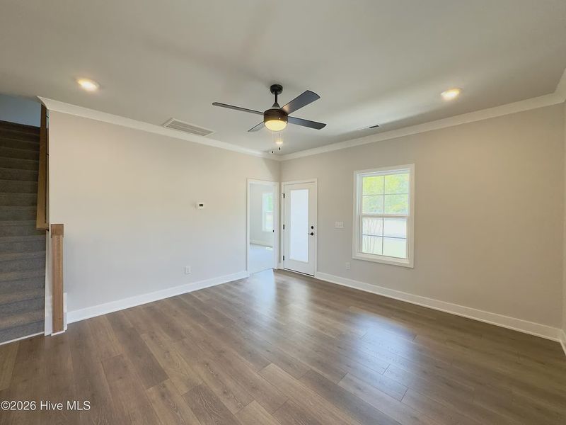 Spacious, unfurnished interior of a new home in Autumn Trail, Bolivia (Image 15).