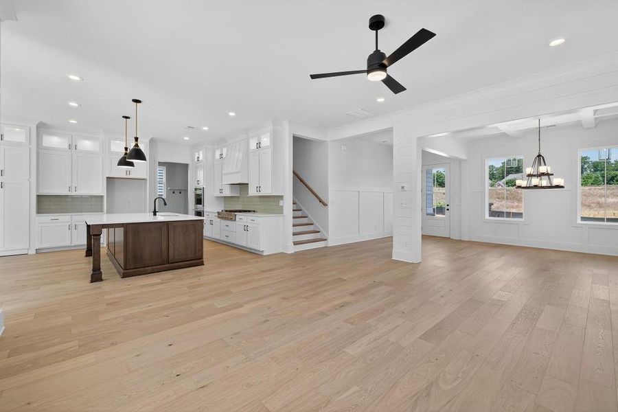 Furnished interior view inside a new home in Livingstone Park, Kennesaw (Image 13).