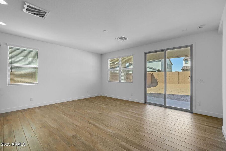 hj-az-phoenix-asante-discovery-quartz-lo