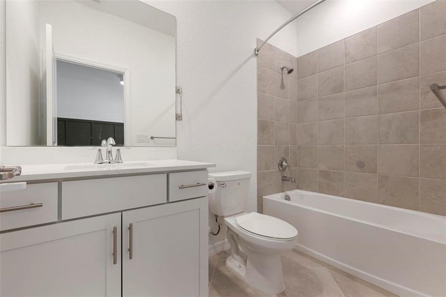 Furnished interior view inside a new home in , Venice (Image 15).