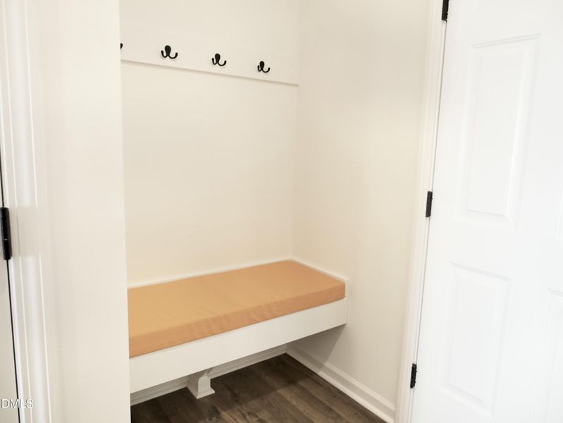 5A6B0564-4304-450F-AA10-35BC3C61F765_1_2 5A6B0564-4304-450F-AA10-35BC3C61F765_1_2