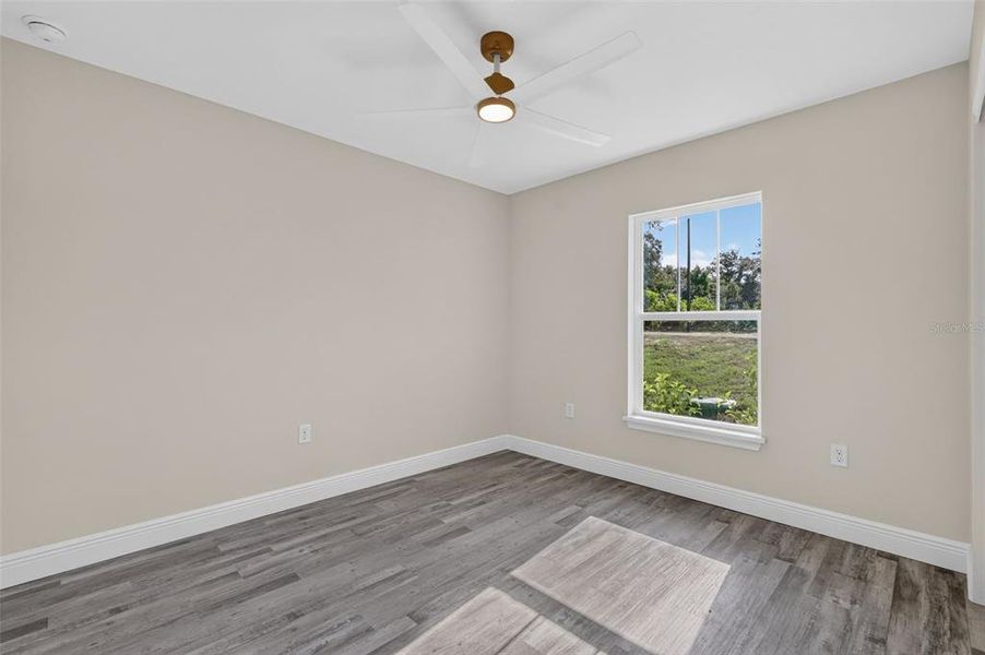 Spacious, unfurnished interior of a new home in , Ocala (Image 24).