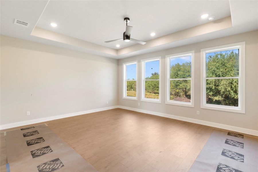 Spacious, unfurnished interior of a new home in , Bryan (Image 13).