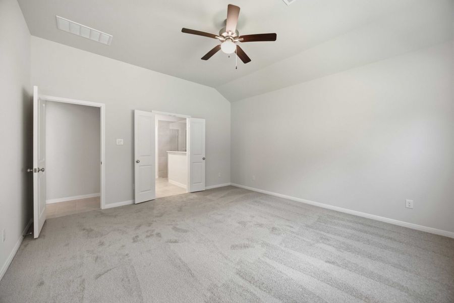 Representative unfurnished interior of a home built from the Louise by Autograph Homes in Sundance Cove, Crosby (Image 27). Representative unfurnished interior of a home built from the Louise by Autograph Homes in Sundance Cove, Crosby (Image 27).