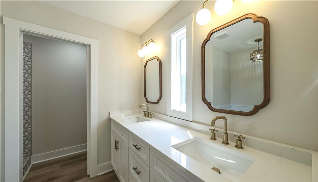 Furnished interior view inside a new home in , Bremen (Image 12).