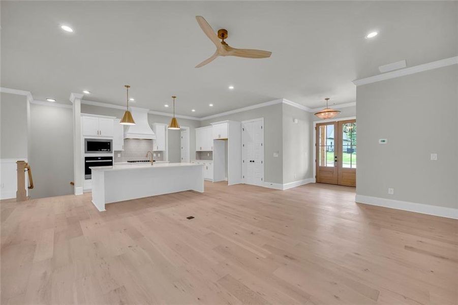Spacious, unfurnished interior of a new home in , Gainesville (Image 17).