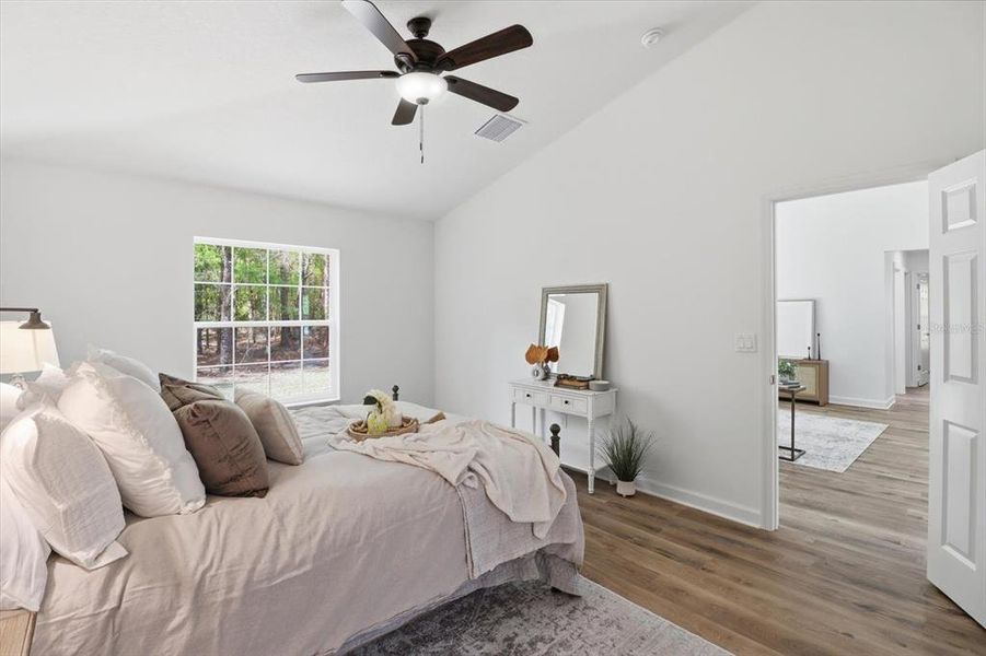 Furnished interior view inside a new home in , Crystal River (Image 35).