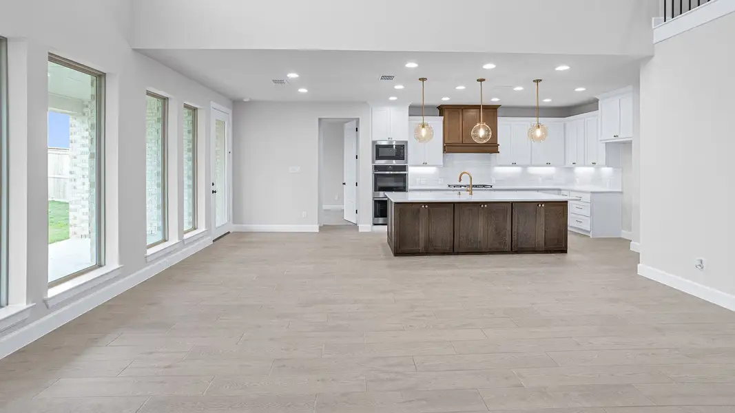 Spacious, unfurnished interior of a new home in Audubon, Magnolia (Image 13).