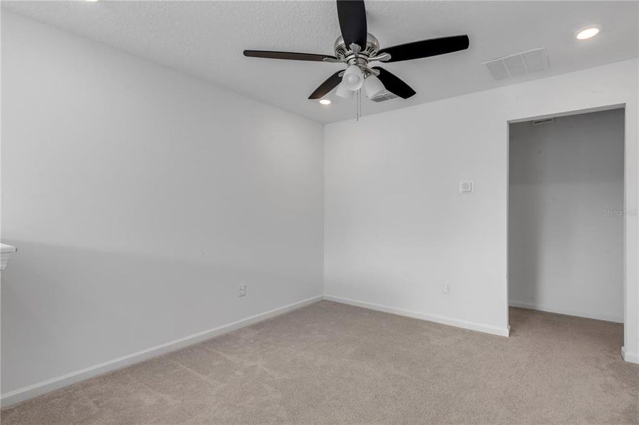 Spacious, unfurnished interior of a new home in , St. Augustine (Image 22).