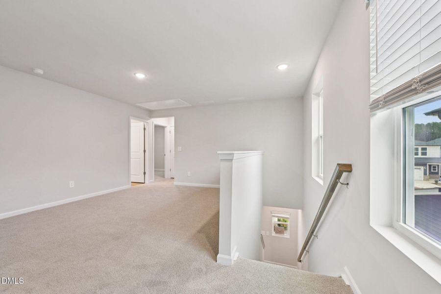 15-web-or-mls-Raleigh - Oak Manor - 617