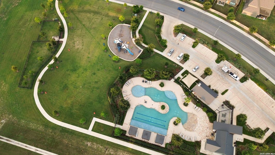 Community amenities in Kallison Ranch, San Antonio (Image 30).