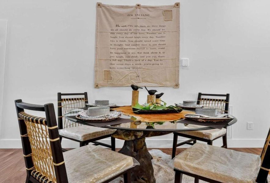 Image 33 of a home in .