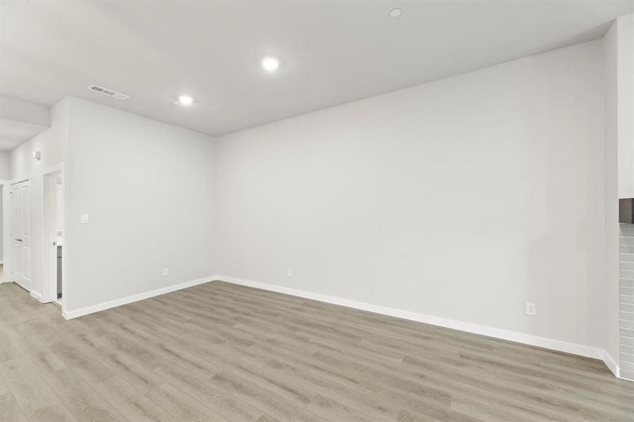 650 Oakridge_3141_Dublin_Dining 650 Oakridge_3141_Dublin_Dining