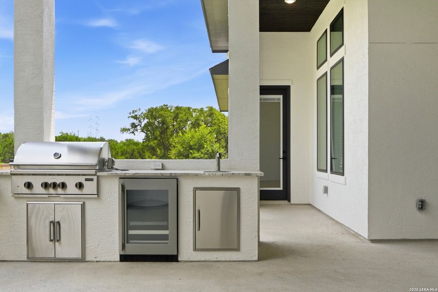 Exterior details and patio area of a home in Shavano Highlands, San Antonio (Image 24). Exterior details and patio area of a home in Shavano Highlands, San Antonio (Image 24).