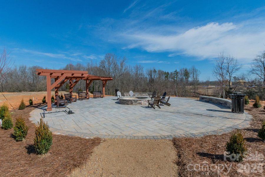 Community amenities in Cedar Meadows, Monroe (Image 13).