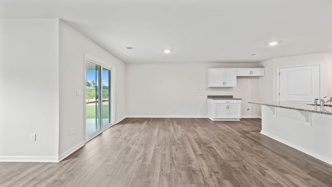 Spacious, unfurnished interior of a new home in Harrier Point, Woodruff (Image 24).