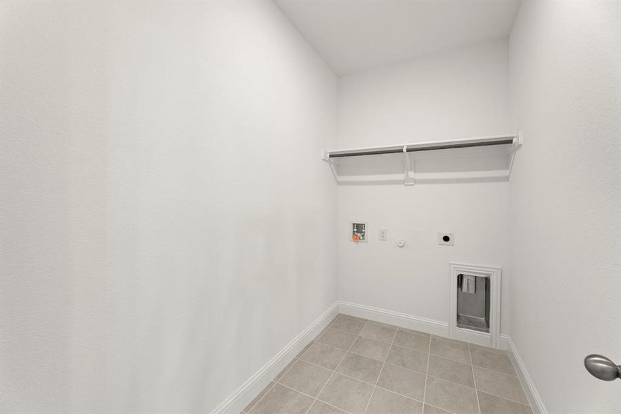 15_16. 510 Front Davis - Utility