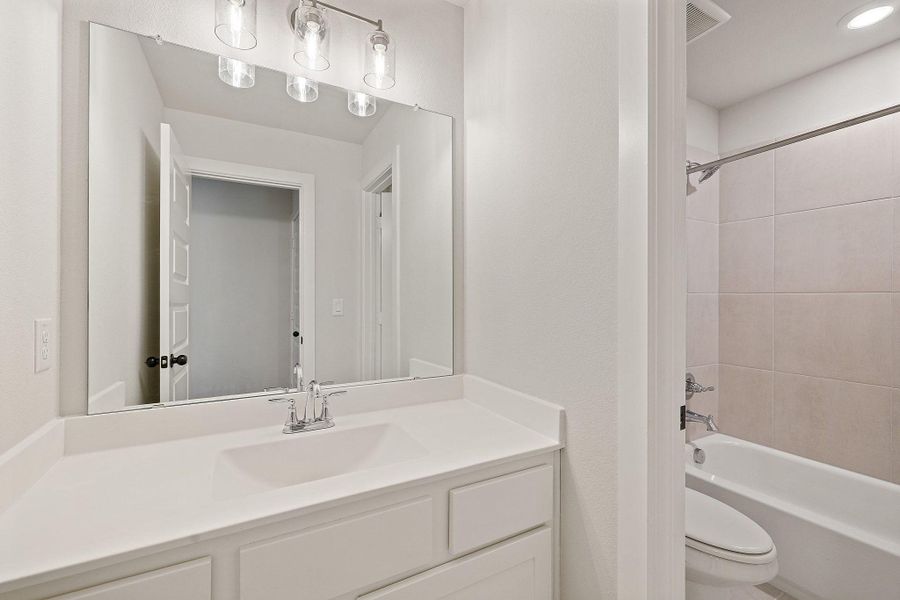 Furnished interior view inside a new home in Nolina, Georgetown (Image 14).