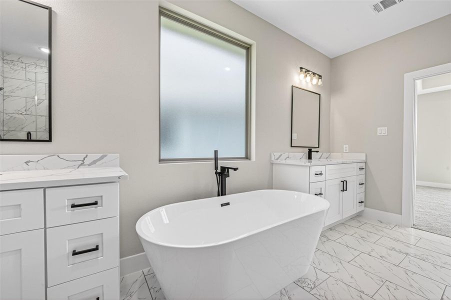 Furnished interior view inside a new home in , Houston (Image 16).