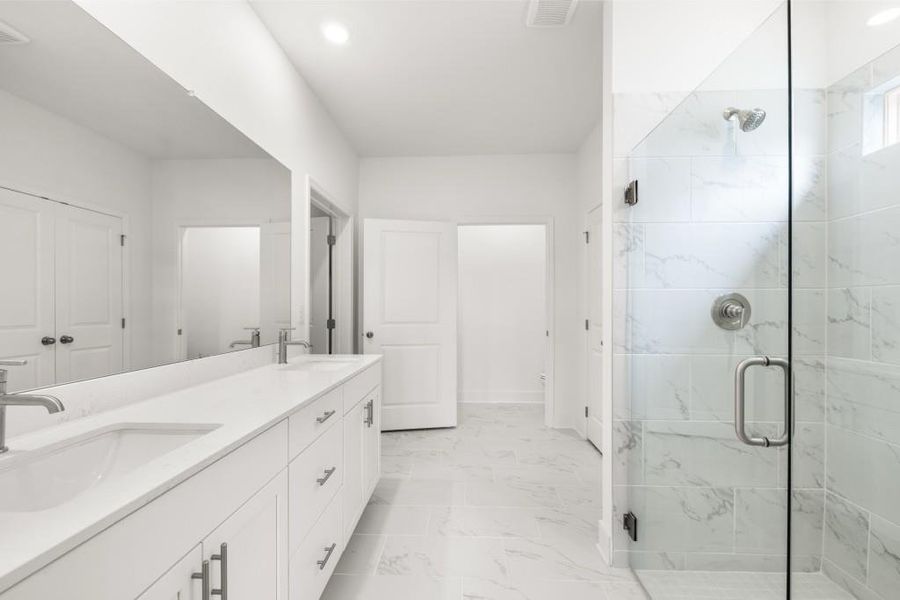 Furnished interior view inside a new home in The Court at Gainesville Township, Gainesville (Image 6).