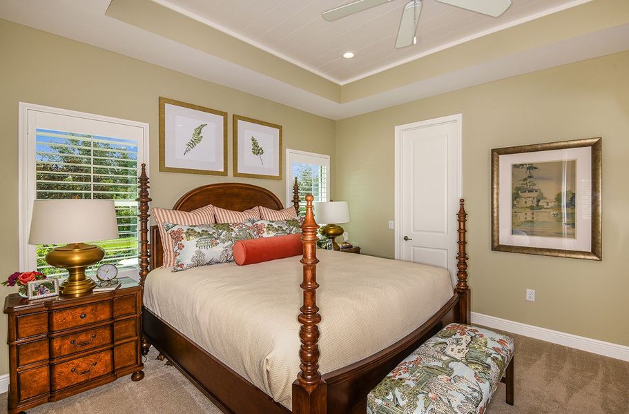 Representative furnished interior of a home built from the Fresh Spring by Neal Communities in Vicenza, Venice (Image 16).