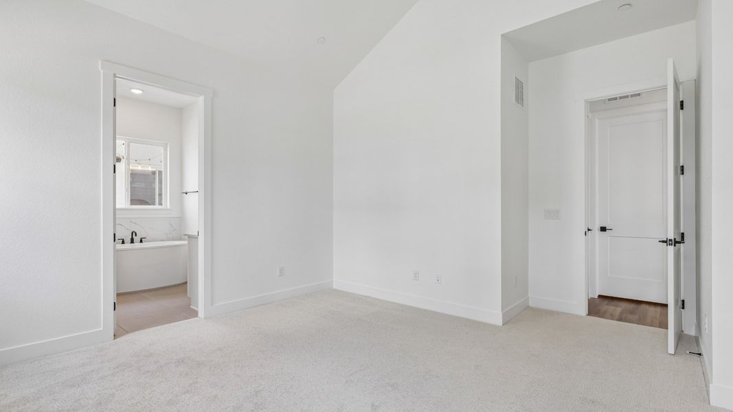 A private owner's suite designed for comfort and relaxation A private owner's suite designed for comfort and relaxation