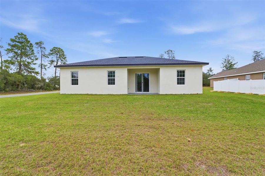 Exterior details and patio area of a home in , Ocala (Image 23).