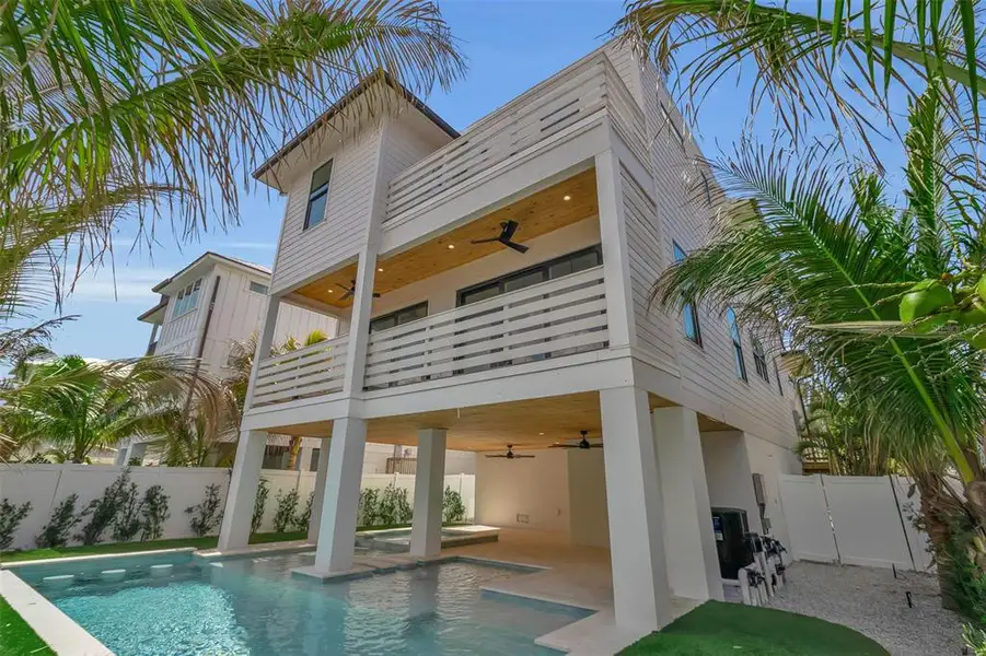 Exterior details and patio area of a home in , Bradenton Beach (Image 21).