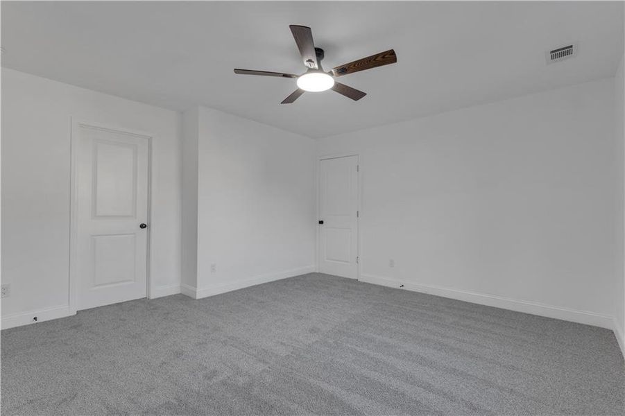 Spacious, unfurnished interior of a new home in , Fairburn (Image 20).