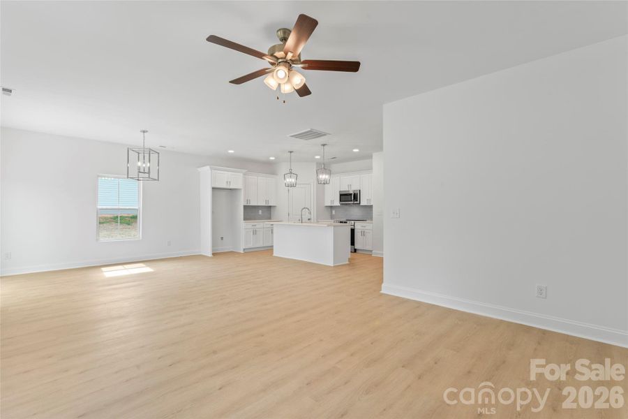 Spacious, unfurnished interior of a new home in , Kannapolis (Image 18).