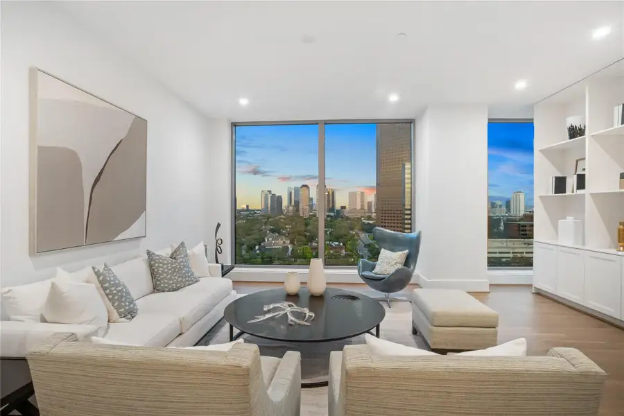 Furnished interior view inside a new home in Hawthorne, Houston (Image 8). Furnished interior view inside a new home in Hawthorne, Houston (Image 8).