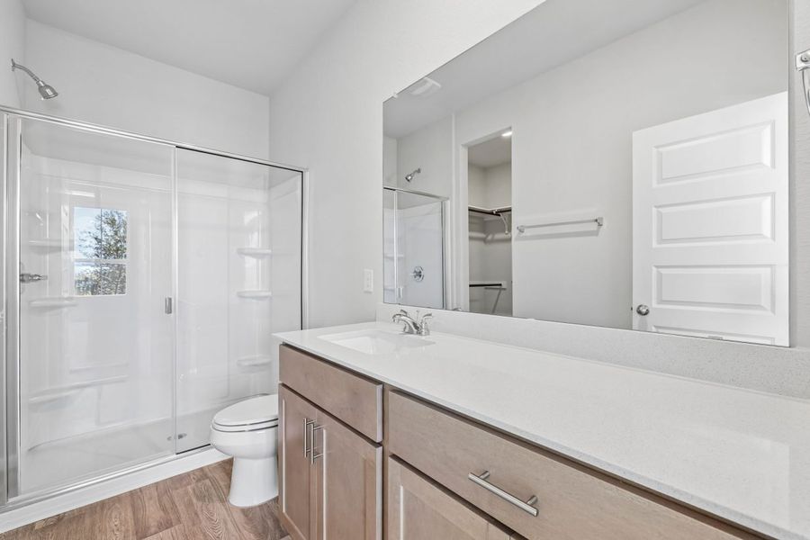 Furnished interior view inside a new home in Harvest Ridge, Elgin (Image 9).