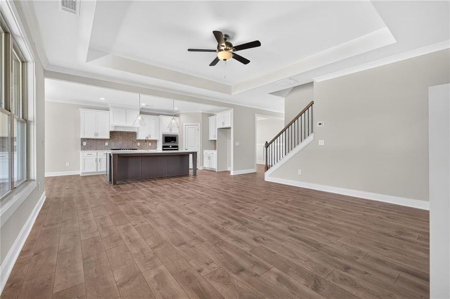 Spacious, unfurnished interior of a new home in , Jefferson (Image 48).