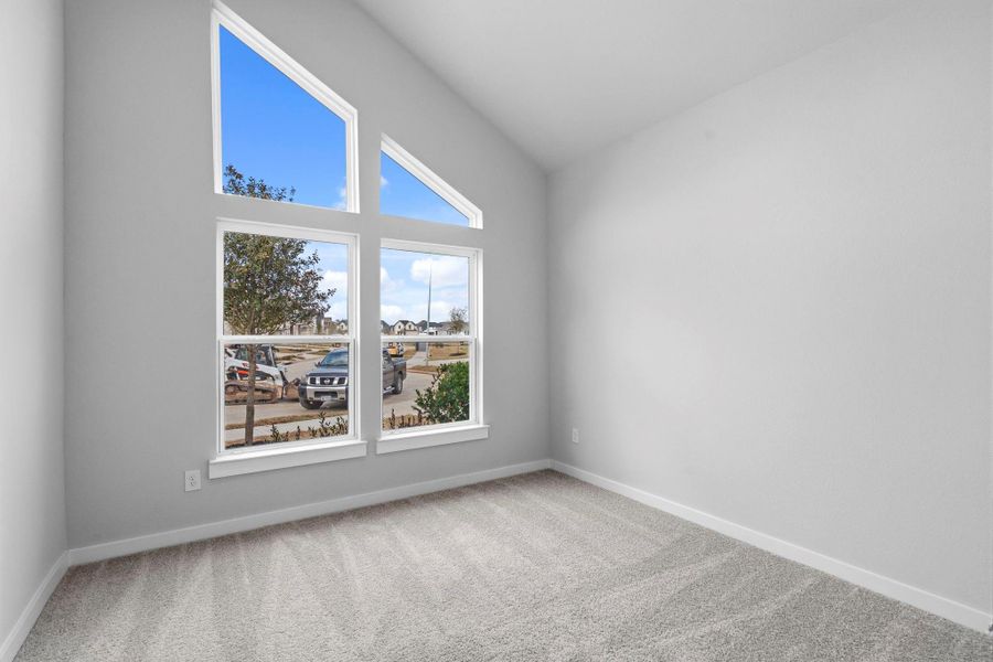Spacious, unfurnished interior of a new home in Sienna 45', 50', Missouri City (Image 25).