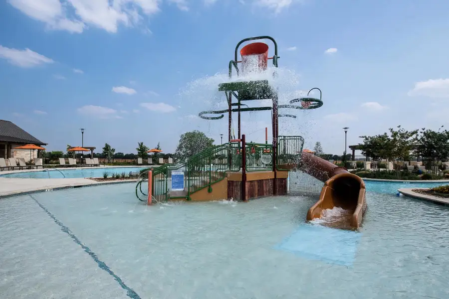 Hennersby Hollow Water Feature Hennersby Hollow Water Feature