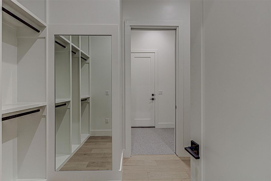 Spacious, unfurnished interior of a new home in , Horseshoe Bay (Image 22). Spacious, unfurnished interior of a new home in , Horseshoe Bay (Image 22).