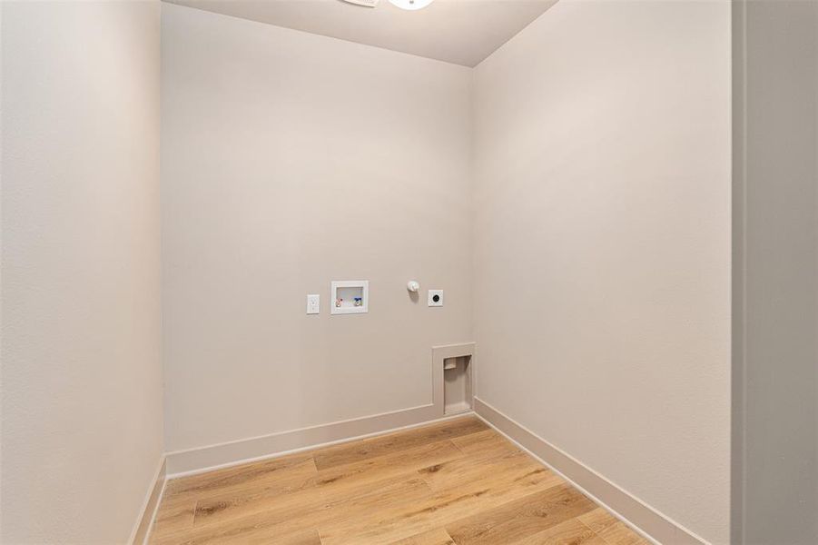 Walk out laundry room Walk out laundry room