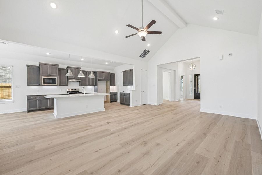 Photos are REPRESENTATIVE of the home /floor plan and are NOT of the actual home. Selections, features, and room options may vary. Photos are REPRESENTATIVE of the home /floor plan and are NOT of the actual home. Selections, features, and room options may vary.