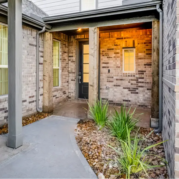 Image 16 of a home in Harvest Green.