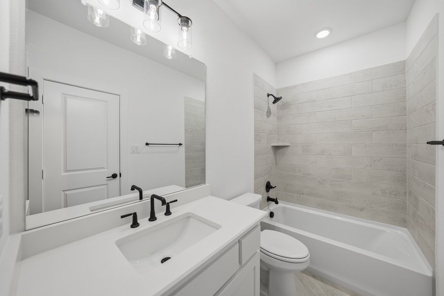 Furnished interior view inside a new home in Park Place - 80' Lots, Prosper (Image 14). Furnished interior view inside a new home in Park Place - 80' Lots, Prosper (Image 14).