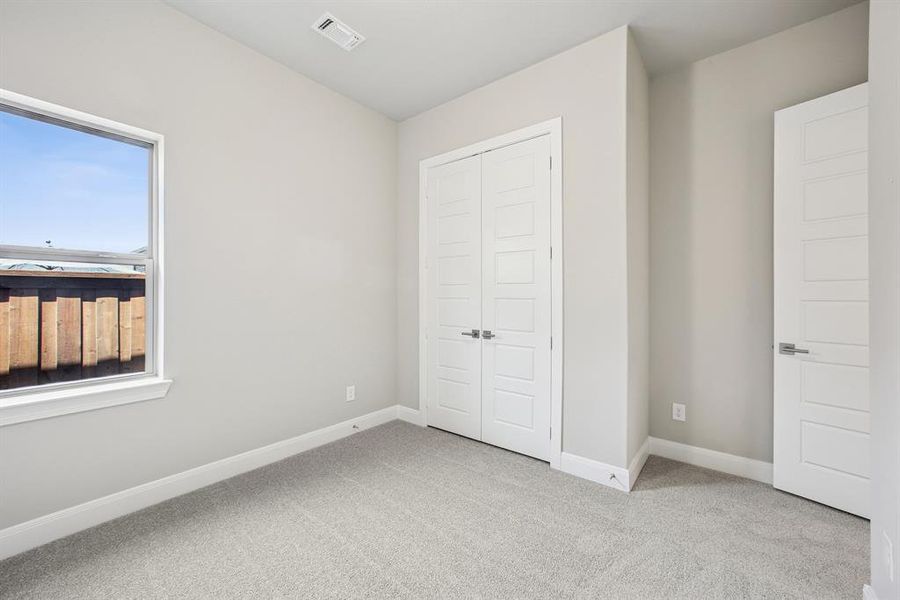 Spacious, unfurnished interior of a new home in Elements at Viridian - Garden Series, Arlington (Image 22). Spacious, unfurnished interior of a new home in Elements at Viridian - Garden Series, Arlington (Image 22).