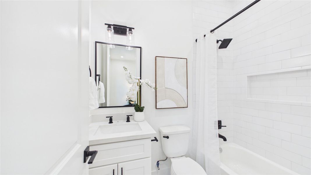 Furnished interior view inside a new home in , Houston (Image 11). Furnished interior view inside a new home in , Houston (Image 11).