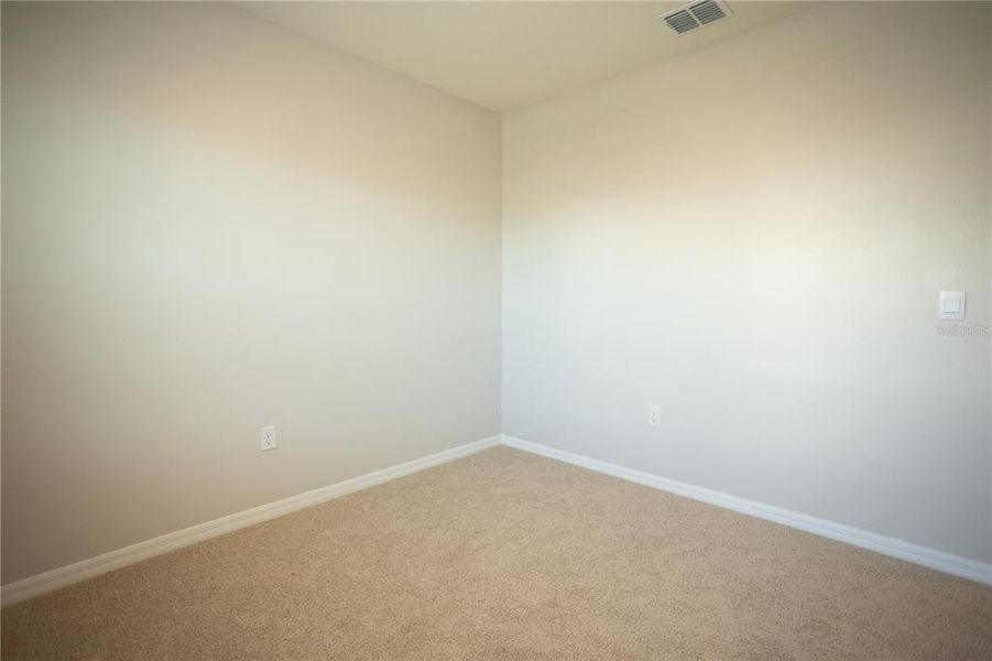 Spacious, unfurnished interior of a new home in Harmony West, St. Cloud (Image 31).