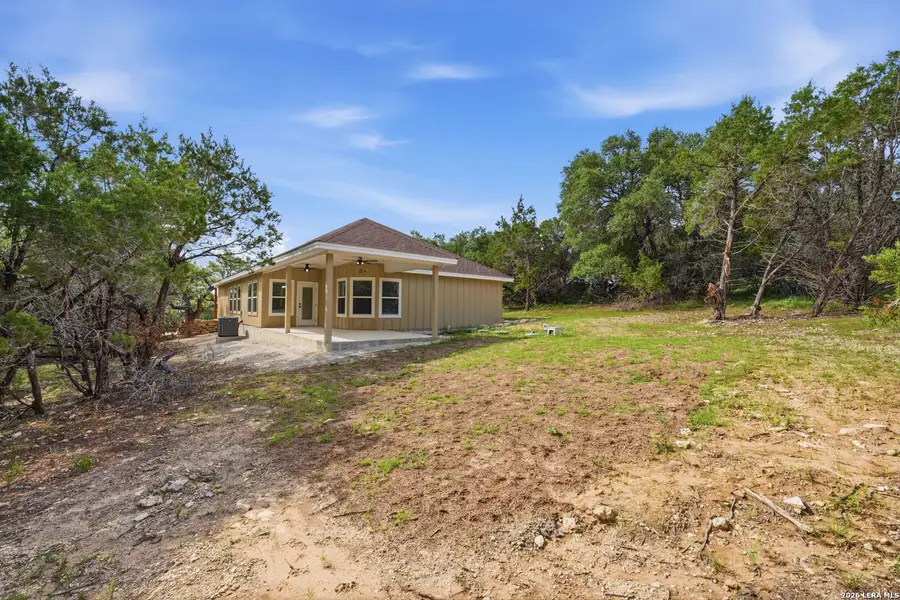 Exterior details and patio area of a home in , Canyon Lake (Image 29).