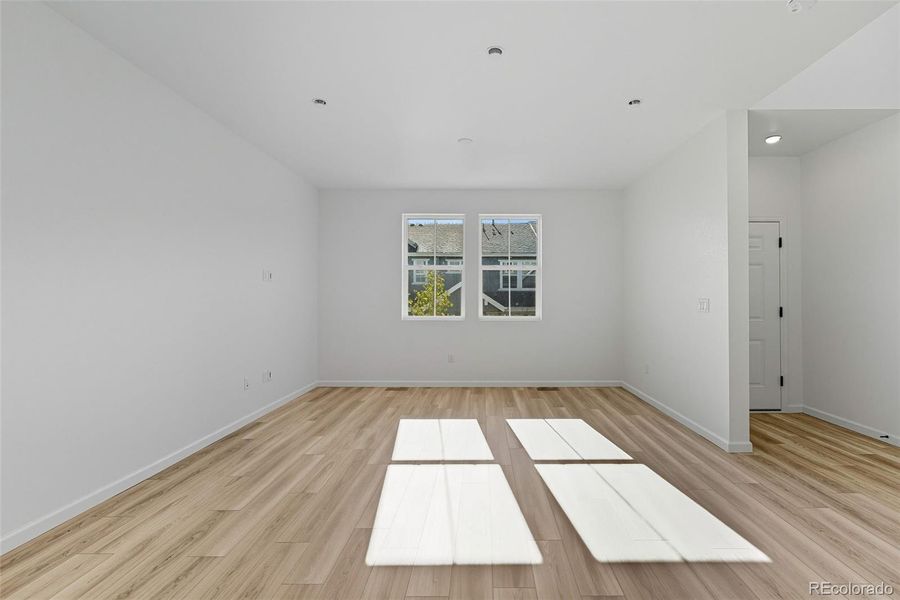 17145 W 91st Lane ~ Ready Now 17145 W 91st Lane ~ Ready Now